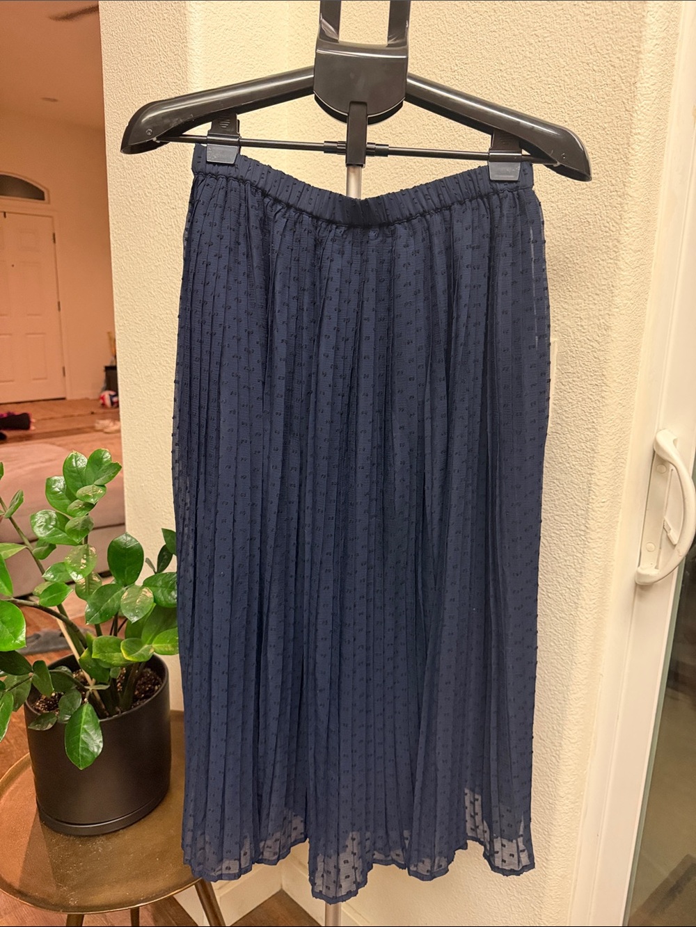 GAP Navy Blue Swiss Dot Pleated Midi Skirt S